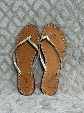 J. Crew Metallic Gold Leather Flip Flop Sandals - Made in Italy - Women's Size 8
